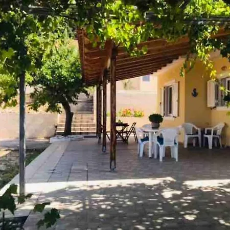 Casa de Férias Myrtos View
