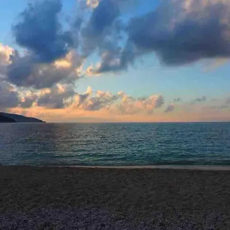 Casa de Férias Myrtos View Angon